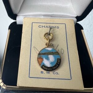Vintage 1940’s Niagara Falls Canada Enamel Travel Charm w/ Original Card